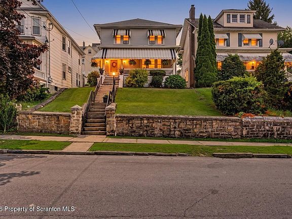2nd image of 505 Crown Ave