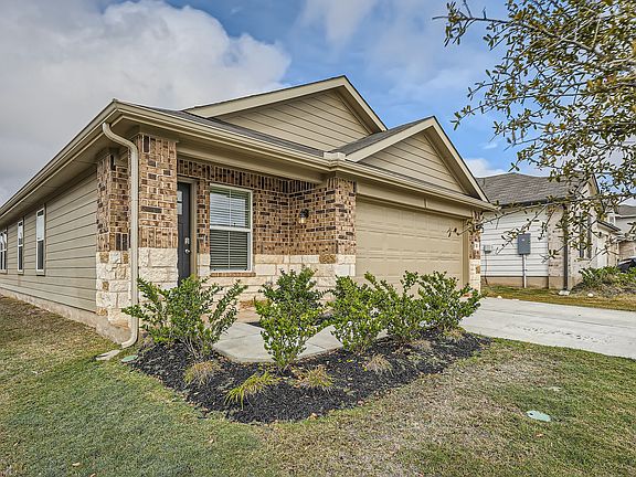 4th image of 734 Globe Mallow Cir