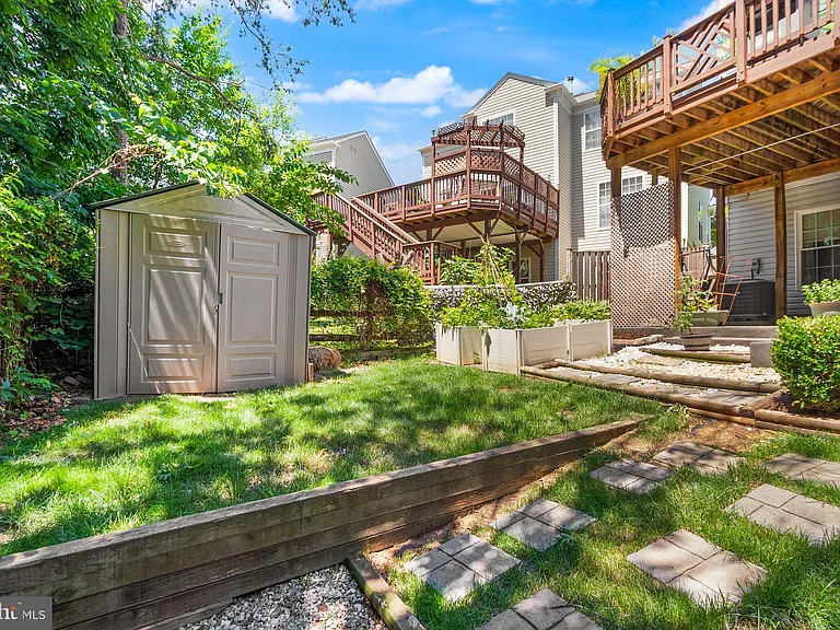 6050 Smooth Stone Pl — Photo 64