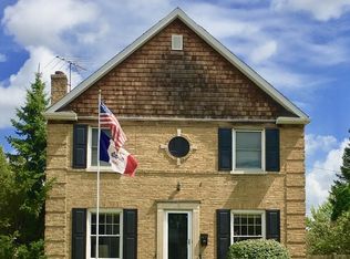 7 N Western Ave, Park Ridge, IL 60068