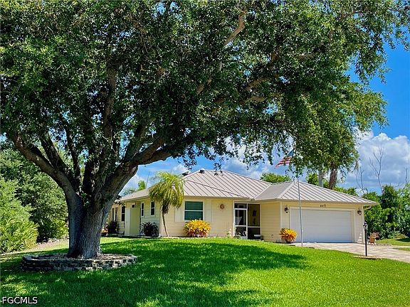 2nd image of 4472 Lake Heather Cir