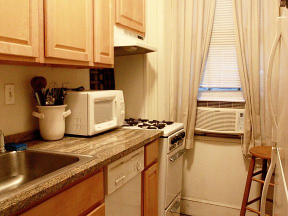 Separate Kitchen with Dishwasher