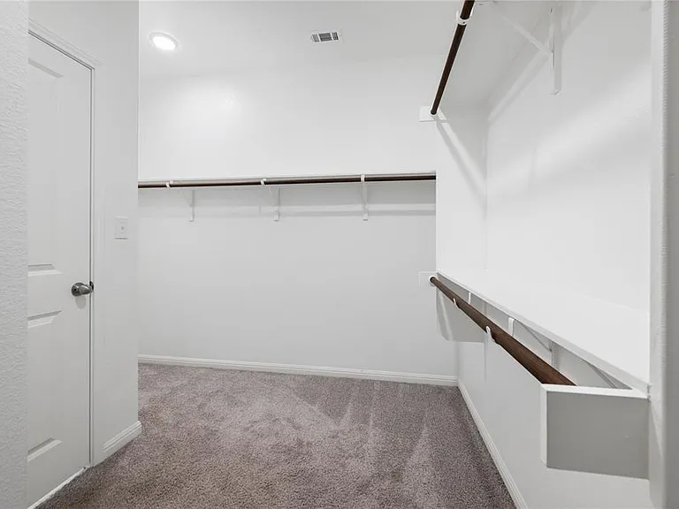 5146 Veranda Ter — Photo 10