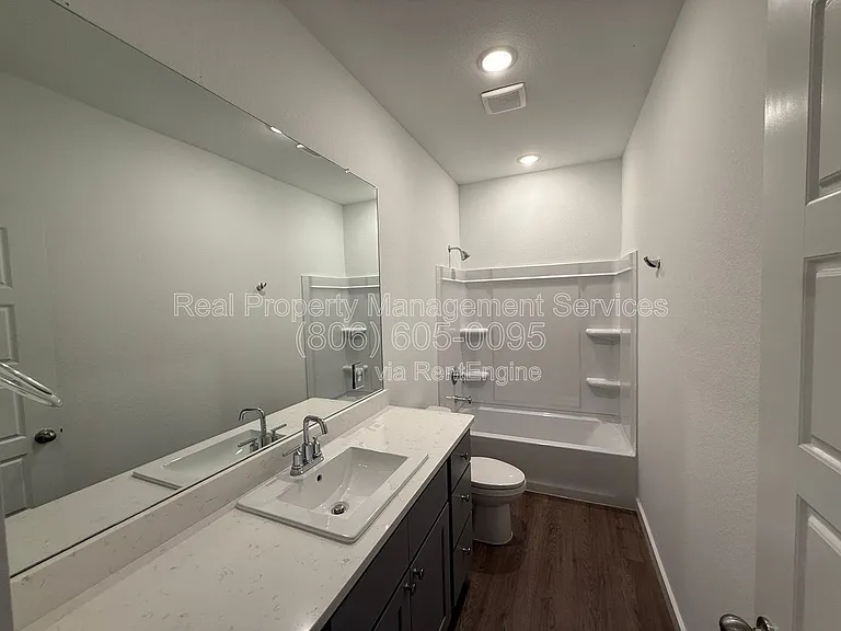 2902 134th St — Photo 13