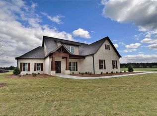 2366 Rutland, Auburn, AL 36832