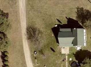 6640 E Carson City Rd, Sheridan, MI 48884