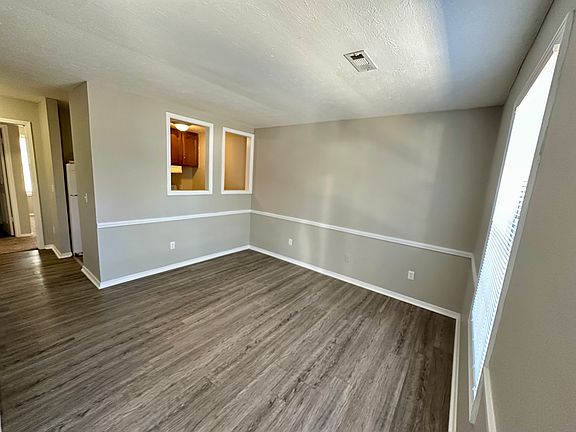 2nd image of 1994 Bouton Bnd APT 6