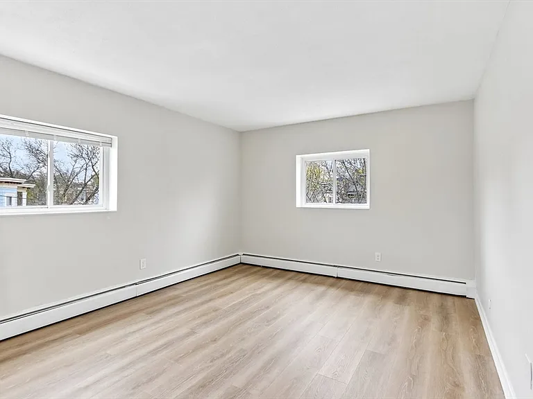 100 Florida St #14 — Photo 6