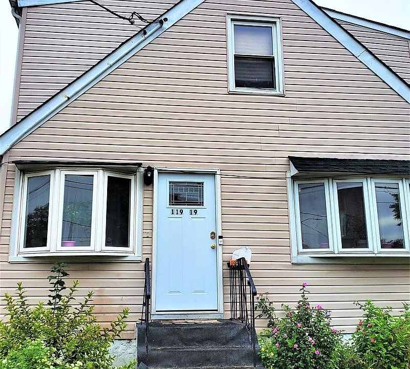 1st image of 11919 143rd St