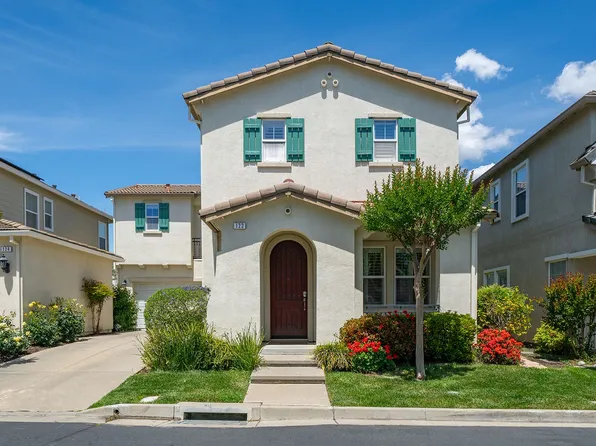 122 Center Ct, Danville, CA 94506