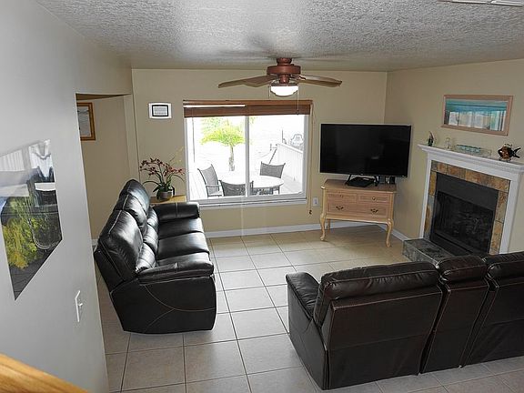 4th image of 681 Lake Dexter Cir