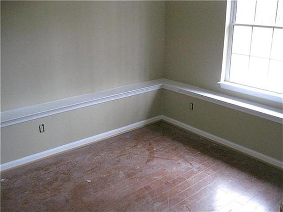 2nd image of 11118 Surry Woods Ct