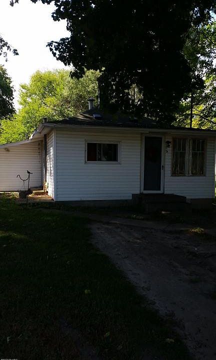 2nd image of 112 S Johnson St