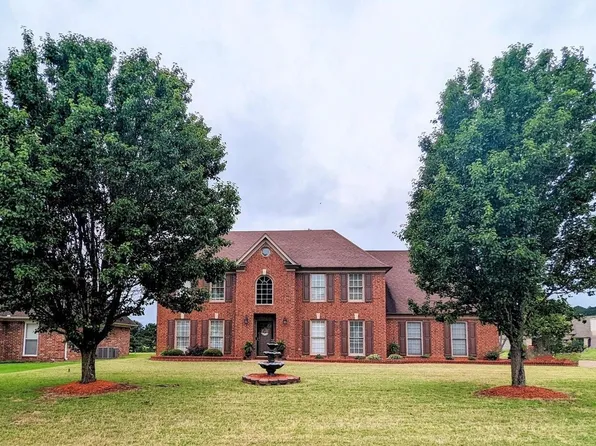 4253 Lakecrest Cv, Olive Branch, MS 38654