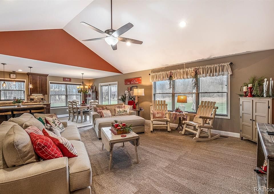 6035 Beard Rd Byron, MI Zillow