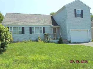 98 Leighton Rd, Bridgeport, CT 06606