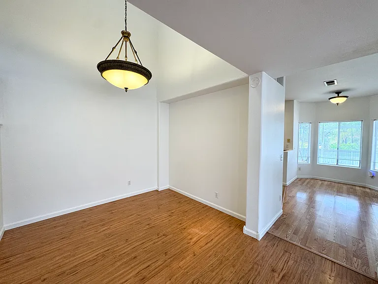 1555 Golfcrest Pl — Photo 8