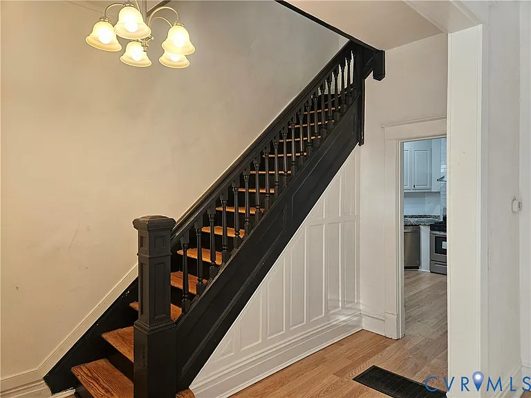 4 N Harrison St — Photo 3