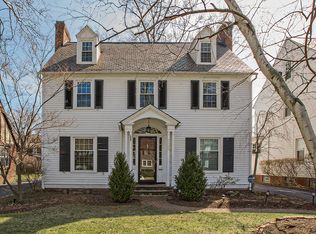3365 Avalon Rd, Shaker Heights, OH 44120