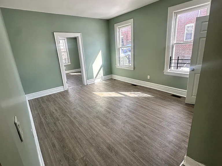111 Scheerer Ave #1 — Photo 2