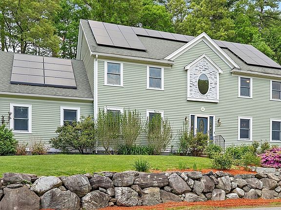 2nd image of 139 Willow St