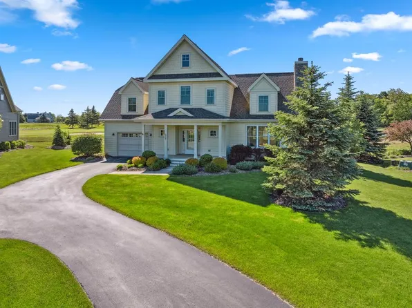 5227 Cobblestone Cir #14, Unit, WI 54209