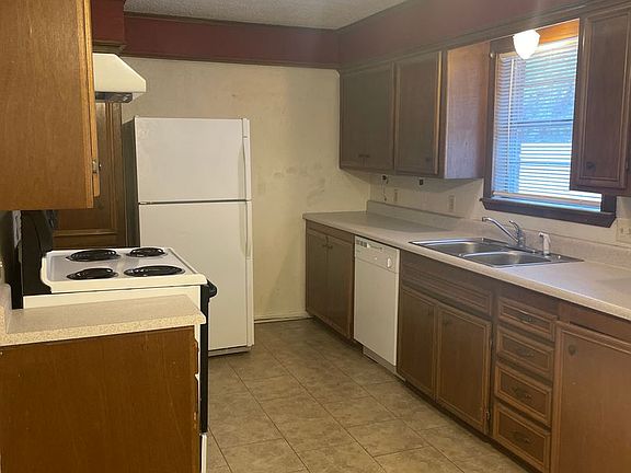 5th image of 1119 Ruswood Dr