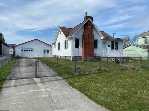 616 Blackwater Ave, Davis, WV 26260