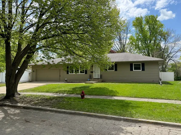 730 Kimberly Dr, Dekalb, IL 60115