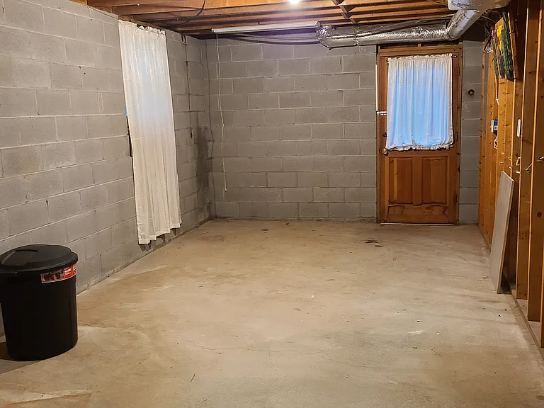 120 Rocky Stream Ct — Photo 19
