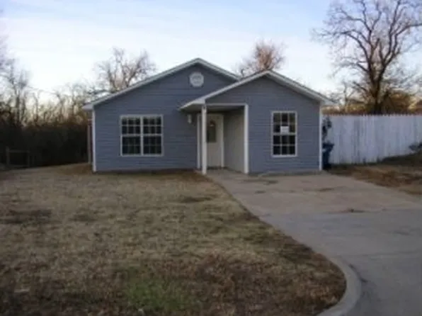 110 W Tyler Ave, McAlester, OK 74501