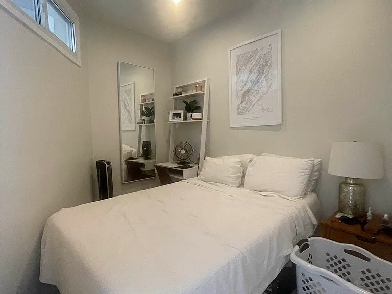 195 E 2nd St #6 — Photo 8