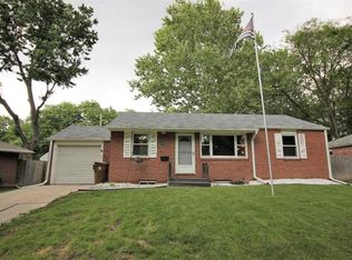 3020 Strauss Ct, Lincoln, NE 68507