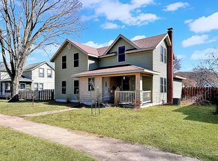 310 North Wacouta Avenue, Prairie Du Chien, WI 53821