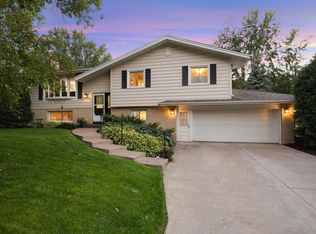 3505 Milton St N, Shoreview, MN 55126