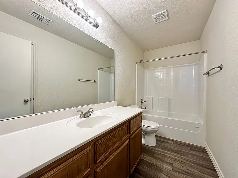 3323 Stonewall Dr — Photo 21