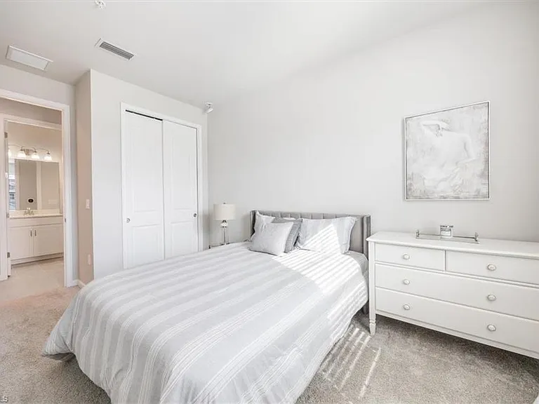 4687 Arboretum Cir #203 — Photo 21