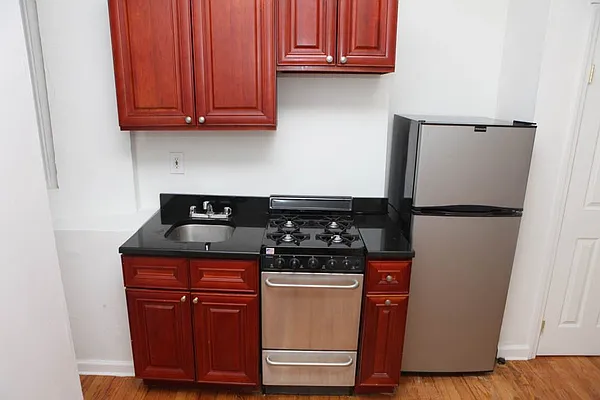 Rented by Citi Habitats | media 11