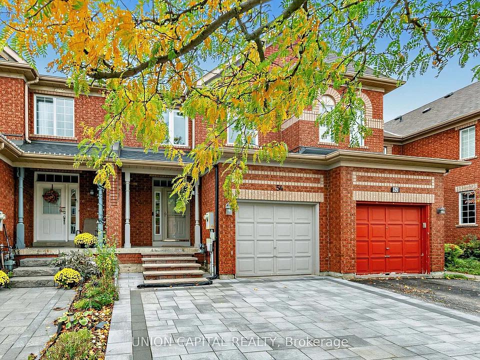54 Maple Meadows Ln