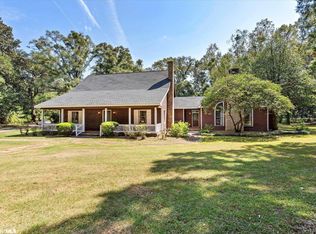 5813 Helen St, Mobile, AL 36618