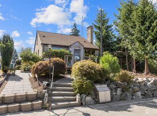 3407 NW 57th St, Seattle, WA 98107