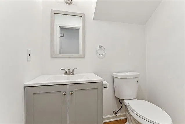 3 bed, 2.0 bath, 1266 sqft, $1,800 — Photo 3