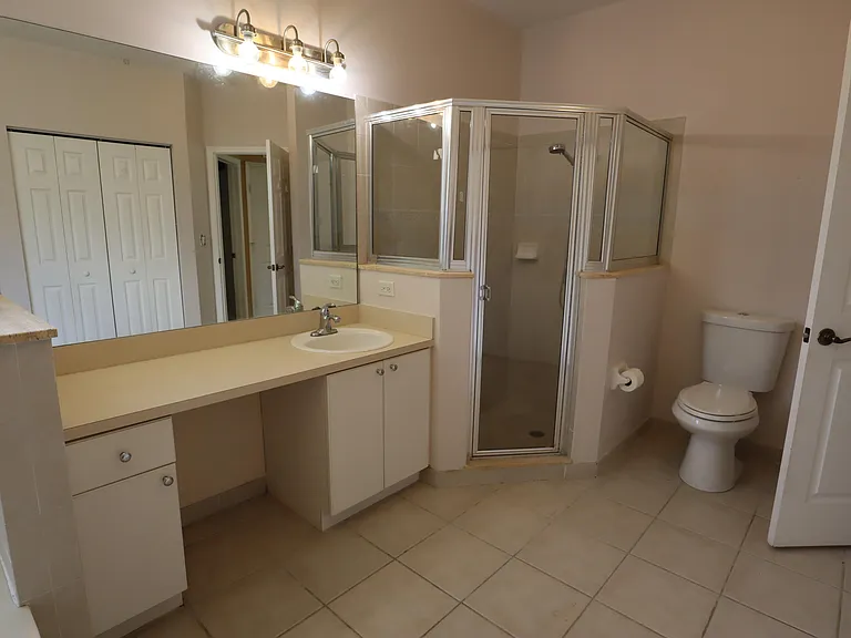2202 SE 17th Ave — Photo 15