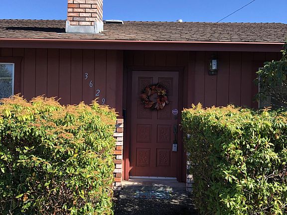 3rd image of 3629 East St