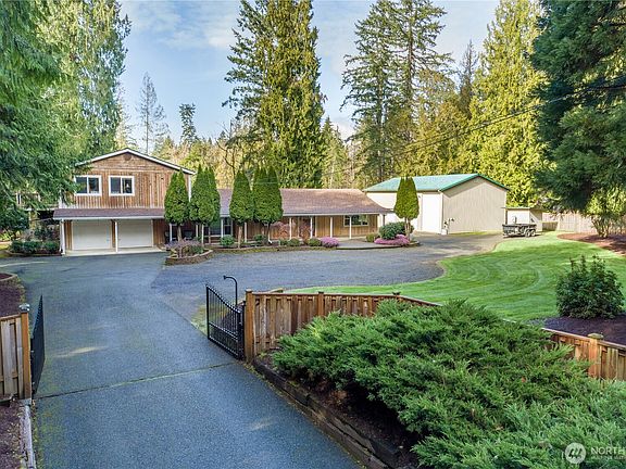 3rd image of 4545 Steamboat Island Road NW