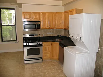 Rented by Rapid Realty Cobble Hill