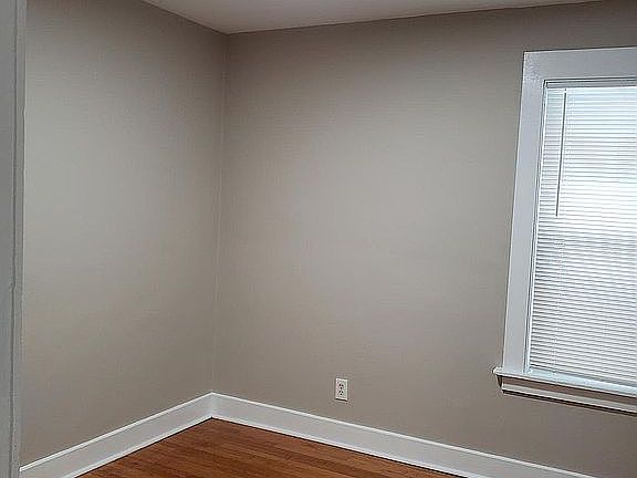 5th image of 114 Winthrop Ave