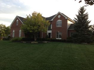 1579 Boulder Lake Dr, Milford, MI 48380