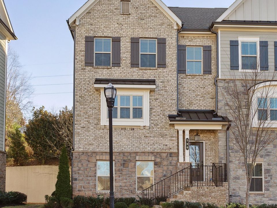1st image of 596 Henry Dr