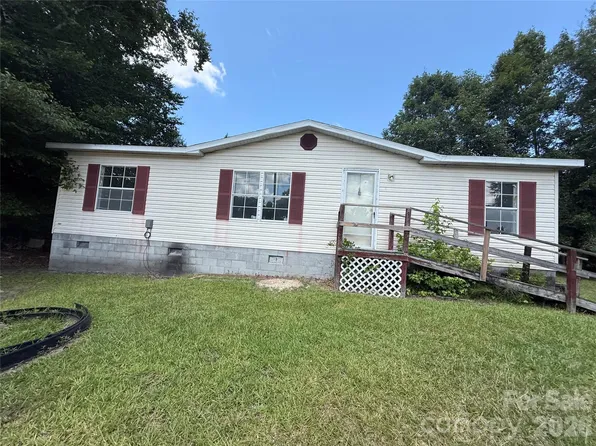 176 Mandy Ln, Union, SC 29379
